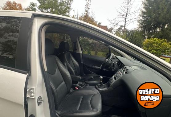 Autos - Peugeot 408 2014 Diesel 200000Km - En Venta