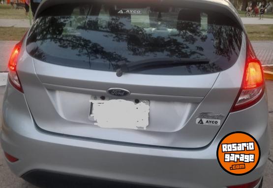 Autos - Ford Fiesta 2015 Nafta 111111Km - En Venta
