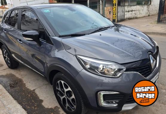 Autos - Renault Captur 2018 Nafta 125000Km - En Venta