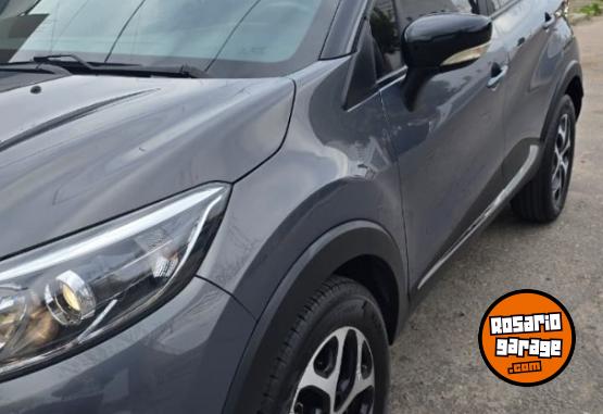 Autos - Renault Captur 2018 Nafta 125000Km - En Venta