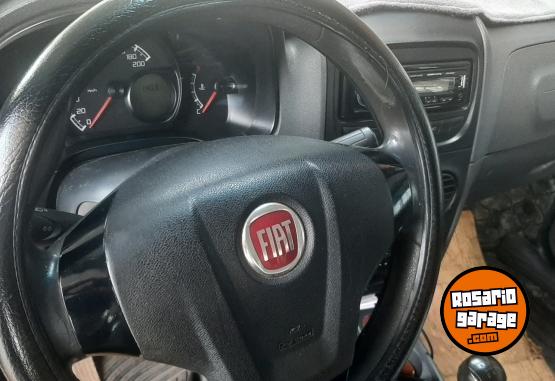 Autos - Fiat Siena modelo 2015 2015 Nafta 370000Km - En Venta