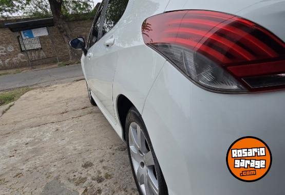Autos - Peugeot 308 2017 Nafta 90000Km - En Venta