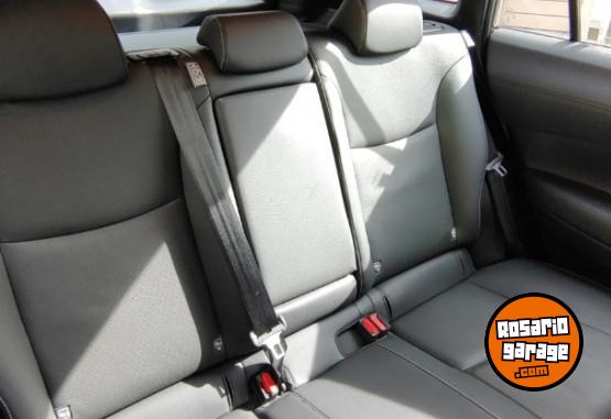 Autos - Toyota Corolla Cross Seg 2.0 CVT 2022 Nafta 9100Km - En Venta
