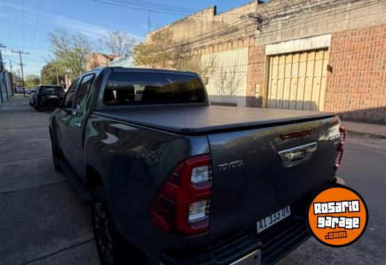 Camionetas - Toyota SRX 4X4 AUTOMATICA 2026 Diesel 6900Km - En Venta