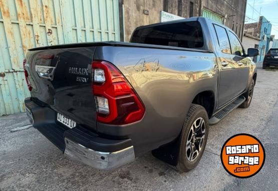 Camionetas - Toyota SRX 4X4 AUTOMATICA 2026 Diesel 6900Km - En Venta