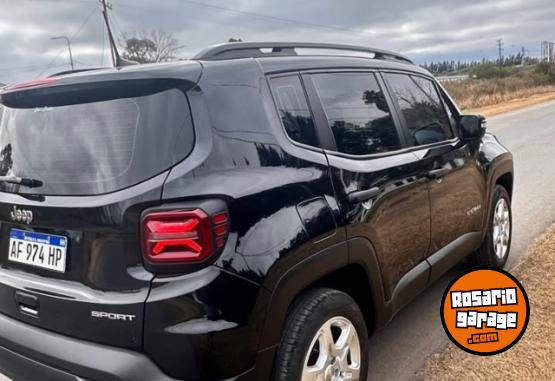 Autos - Otra marca Renegade 2023 Nafta 76000Km - En Venta