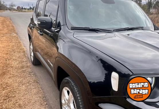 Autos - Otra marca Renegade 2023 Nafta 76000Km - En Venta