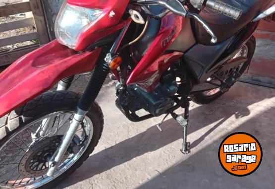 Motos - Zanella Zr 250 2017 Nafta 27000Km - En Venta