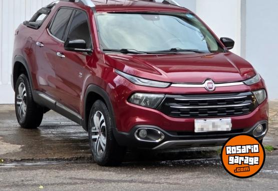 Camionetas - Fiat Toro volcano 4x4 2017 Diesel 110000Km - En Venta