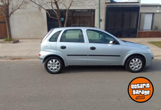 Autos - Chevrolet Corsa. 2 GL 2009 GNC 145000Km - En Venta