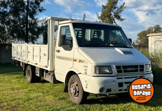 Camiones y Gr�as - IVECO DAILY 49-12 - En Venta