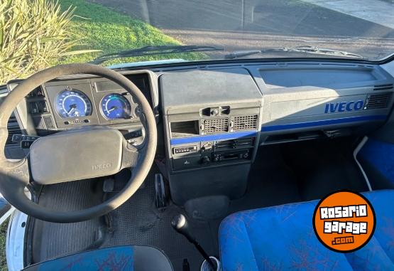 Camiones y Gr�as - IVECO DAILY 49-12 - En Venta