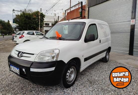 Utilitarios - Peugeot PARTNER 2016 GNC 140000Km - En Venta