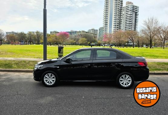 Autos - Peugeot 301 2017 Diesel 105000Km - En Venta
