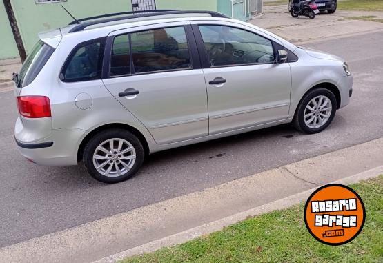 Autos - Volkswagen SURAN 2012 Nafta 1111Km - En Venta