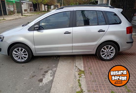 Autos - Volkswagen SURAN 2012 Nafta 1111Km - En Venta