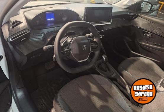 Autos - Peugeot 208 style 2023 Nafta 29800Km - En Venta