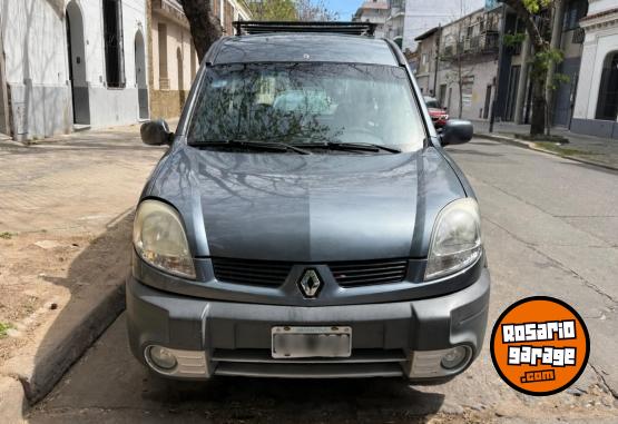 Utilitarios - Renault Kangoo 2012 GNC 155000Km - En Venta