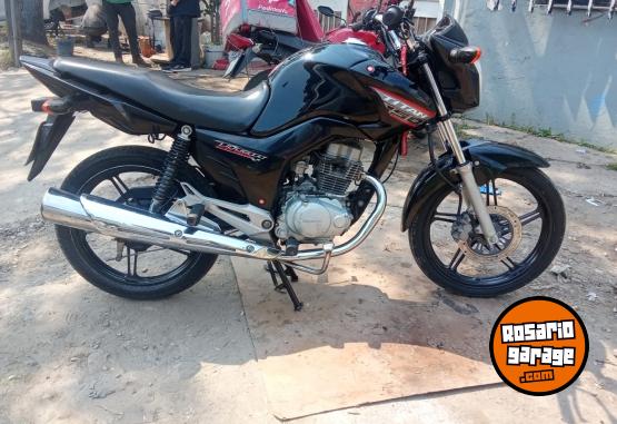 Motos - Honda Tit�n 2017 Nafta 20000Km - En Venta