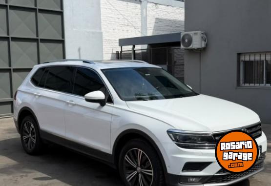 Autos - Volkswagen Tiguan Highline 2019 Nafta 180000Km - En Venta