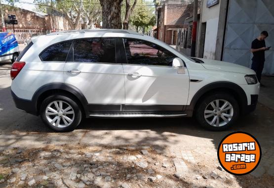 Camionetas - Chevrolet Captiva 2016 Diesel 137000Km - En Venta