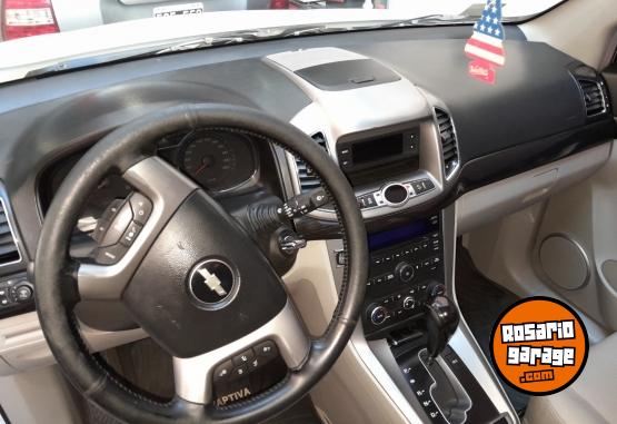 Camionetas - Chevrolet Captiva 2016 Diesel 137000Km - En Venta
