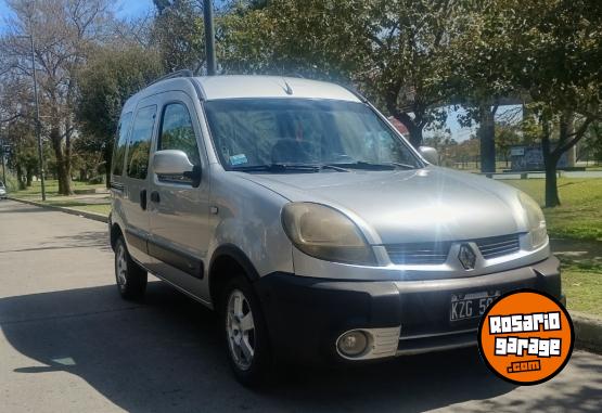 Utilitarios - Renault Kangoo familiar 2012 Diesel 160000Km - En Venta