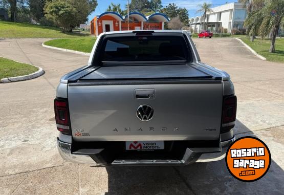 Camionetas - Volkswagen AMAROK V6 EXTREME 2025 Diesel 37000Km - En Venta