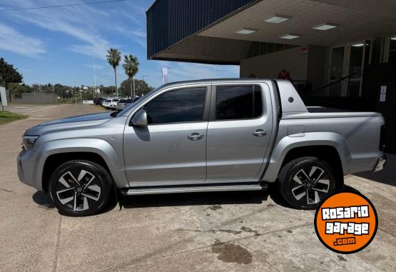 Camionetas - Volkswagen AMAROK V6 EXTREME 2025 Diesel 37000Km - En Venta