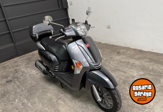 Motos - Kymco Like 125 2024 Nafta 2400Km - En Venta