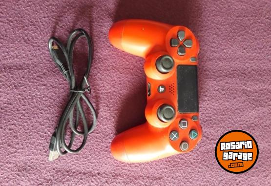 Electrónica - PlayStation 4 Súper Slim 1TB 2uegos 1Joystick Original - En Venta