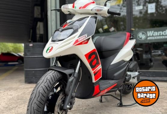 Motos - Aprilia SR 160 2024 Nafta 9000Km - En Venta