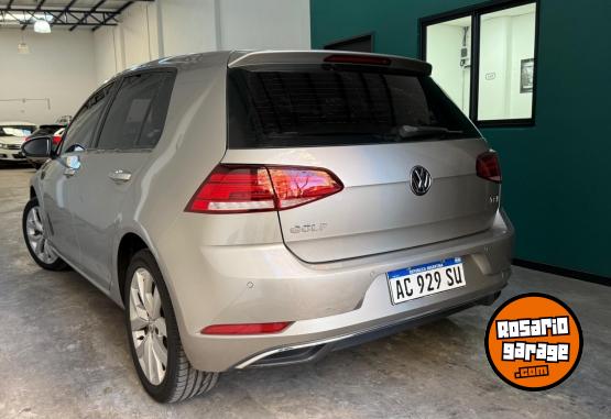 Autos - Volkswagen Golf Comfortline TSI DSG 2018 Nafta 95000Km - En Venta