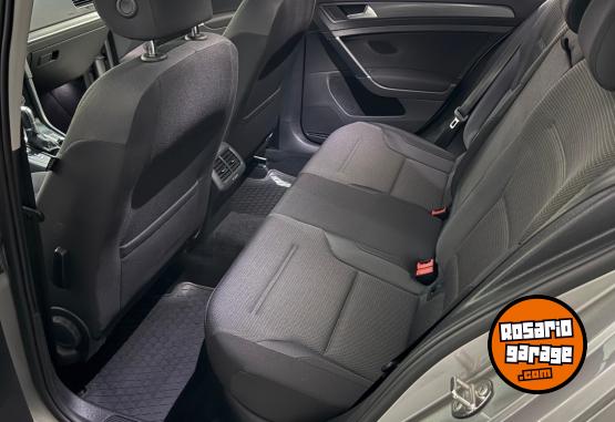 Autos - Volkswagen Golf Comfortline TSI DSG 2018 Nafta 95000Km - En Venta