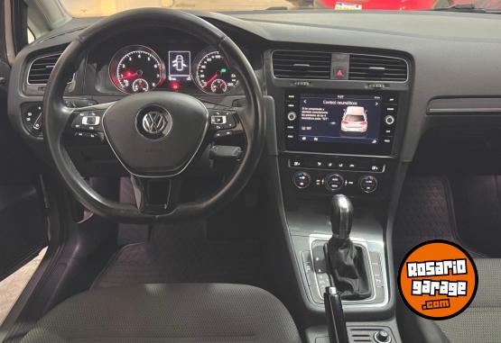 Autos - Volkswagen Golf Comfortline TSI DSG 2018 Nafta 95000Km - En Venta