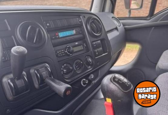Camiones y Grúas - FORD CARGO 1722 - En Venta
