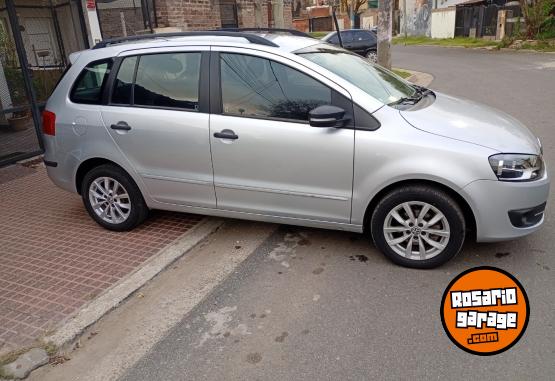 Autos - Volkswagen SURAN 2012 Nafta 1111Km - En Venta