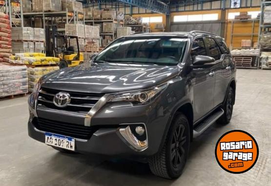Camionetas - Toyota Sw4. Srx 2017 Diesel 260000Km - En Venta