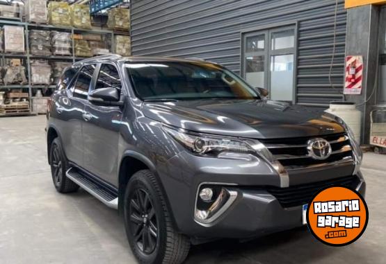 Camionetas - Toyota Sw4. Srx 2017 Diesel 260000Km - En Venta