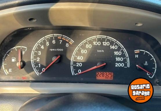 Autos - Fiat Palio 2005 Nafta 228000Km - En Venta
