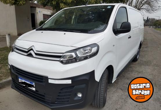 Utilitarios - Citroen Jumpy 2023 Diesel 54480Km - En Venta