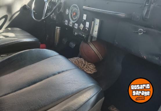 Clásicos - IMPERDIBLE JEEP IKA PICK UP - En Venta