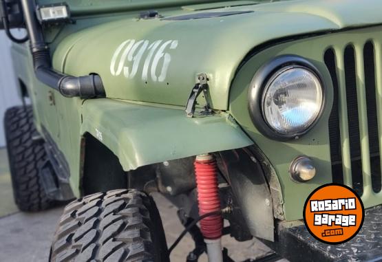 Clásicos - IMPERDIBLE JEEP IKA PICK UP - En Venta
