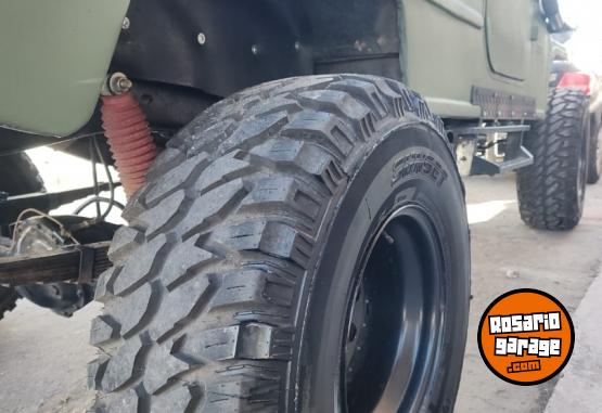 Clásicos - IMPERDIBLE JEEP IKA PICK UP - En Venta