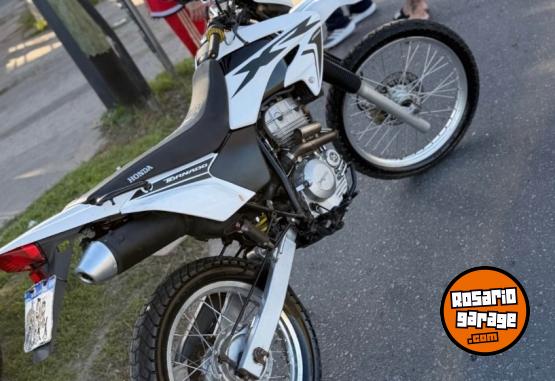 Motos - Honda Xr tornado 2017 Nafta 50000Km - En Venta