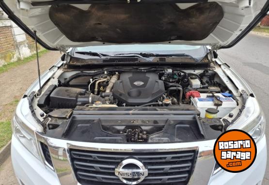 Camionetas - Nissan FRONTIER NP300 LE 2.3 2018 Diesel 150000Km - En Venta