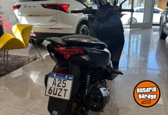 Motos - Zontes 350R 2025 Nafta 386000Km - En Venta