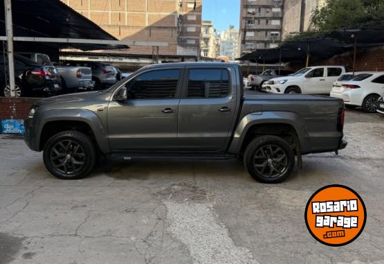 Camionetas - Volkswagen Amarok V6 Highline 2023 Diesel 59000Km - En Venta