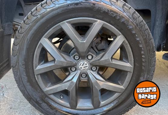 Camionetas - Volkswagen Amarok V6 Highline 2023 Diesel 59000Km - En Venta