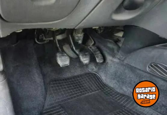 Autos - Renault Megane 2000 Diesel 277000Km - En Venta